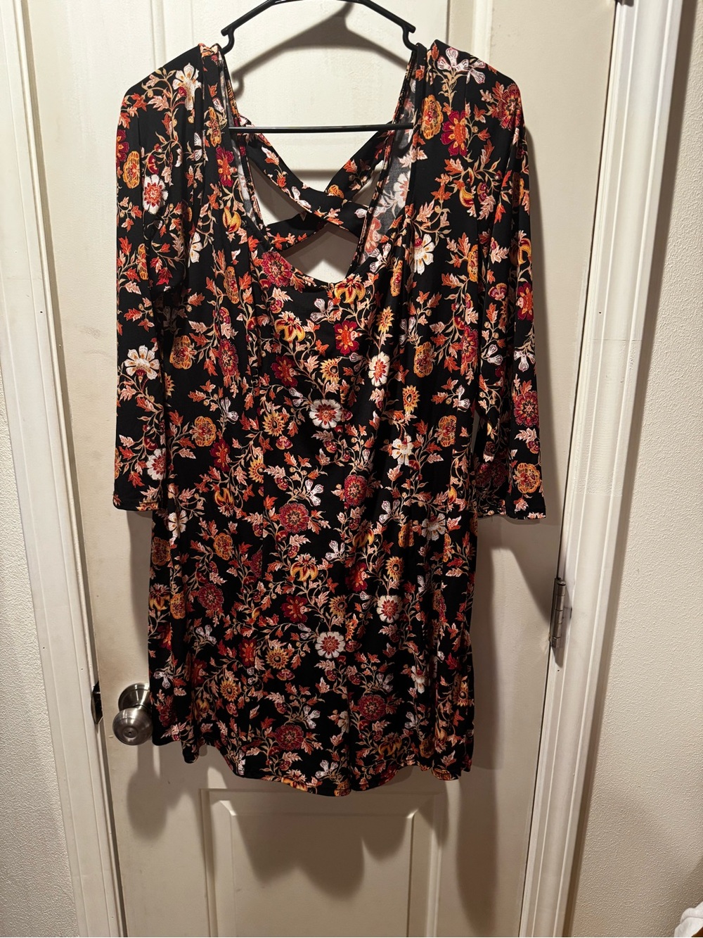 Forever 21 Black Floral Print Plus Size Top